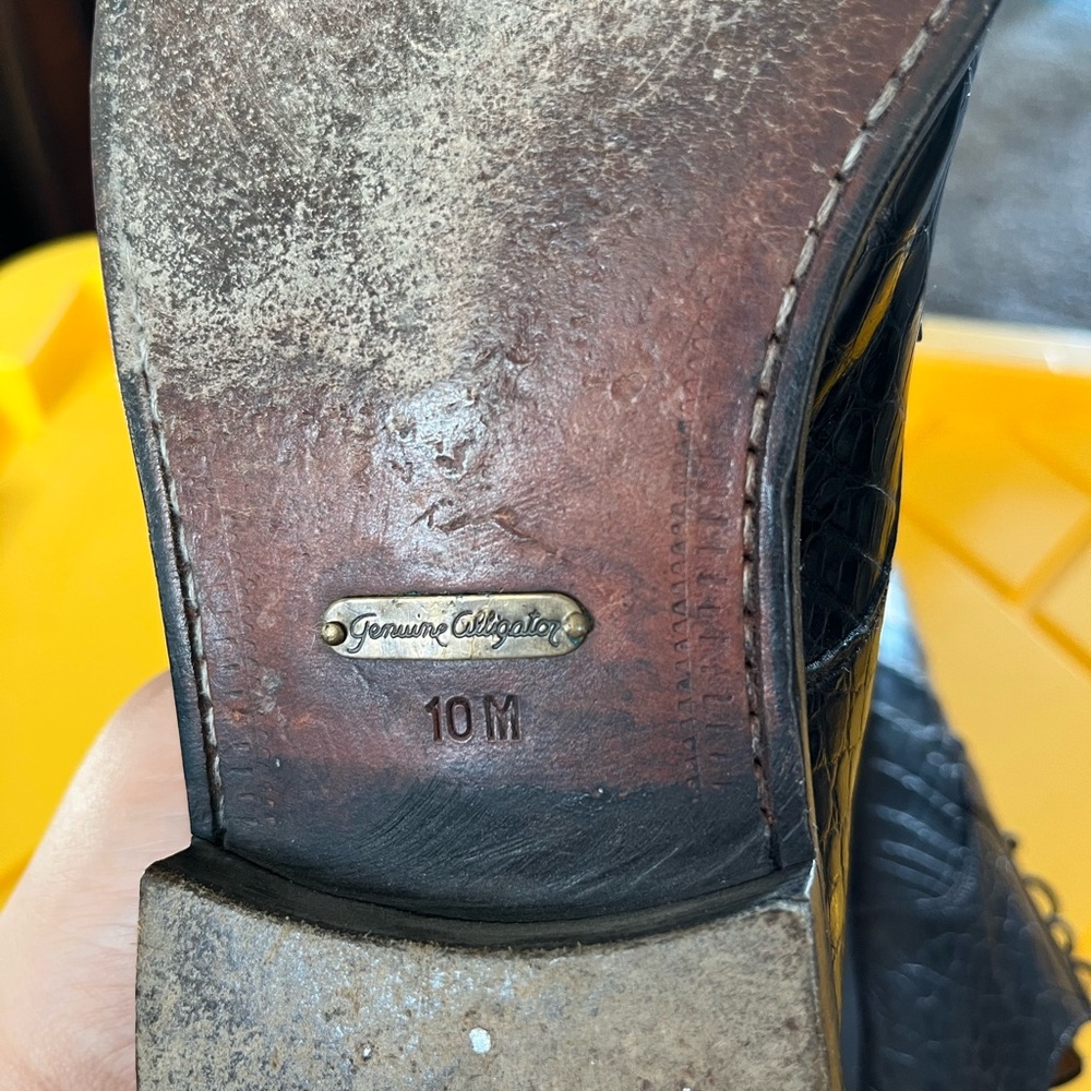 Mezlan Black Genuine Alligator Oxfords - Picture 12 of 12